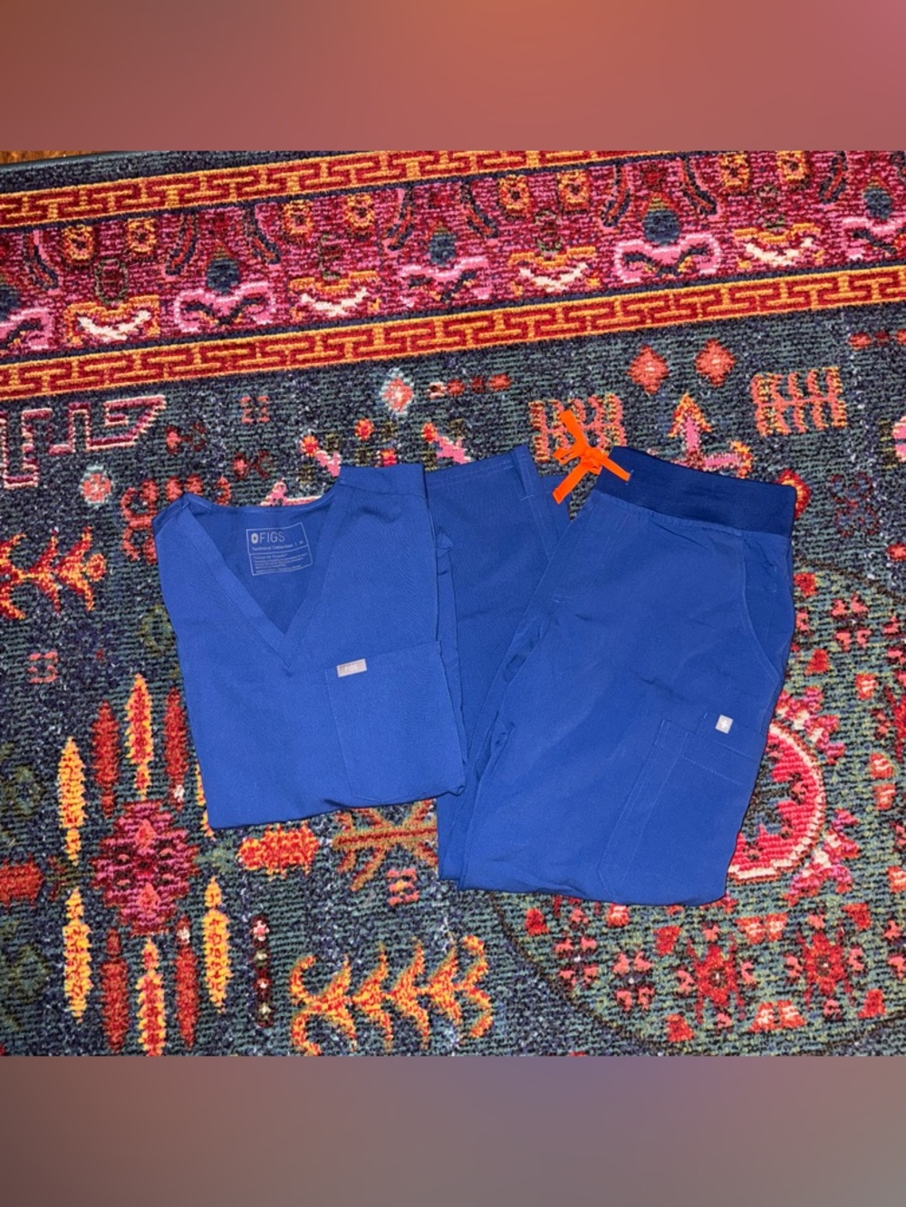 FIGS Bright Blue Scrub Top and Pants Set